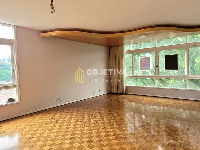 Apartamento com 200m² 3 quartos e 3 banheiros, para alugar, no bairro Moinhos de Vento em Porto Alegre