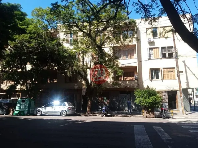 Apartamento com 64m² 2 quartos e 1 banheiro, à venda, no bairro Cidade Baixa em Porto Alegre