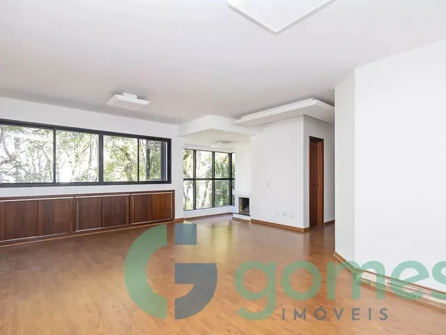 Apartamento 3 quartos e 4 banheiros, à venda, no bairro Cabral em Curitiba