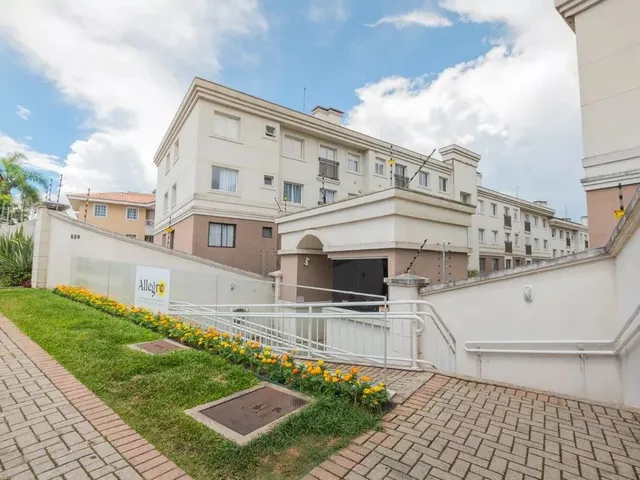 Apartamento 2 quartos e 2 banheiros, para alugar, no bairro São Braz em Curitiba