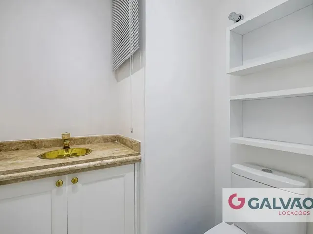 Apartamento 5 quartos e 1 banheiro, para alugar, no bairro Mercês em Curitiba