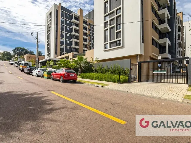 Apartamento 2 quartos e 1 banheiro, para alugar, no bairro Tingui em Curitiba