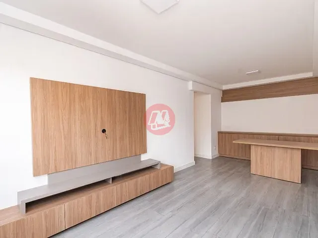 Apartamento com 65m² 2 quartos e 2 banheiros, à venda, no bairro Petrópolis em Porto Alegre