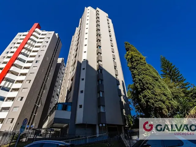 Apartamento 2 quartos e 2 banheiros, para alugar, no bairro Vila Izabel em Curitiba