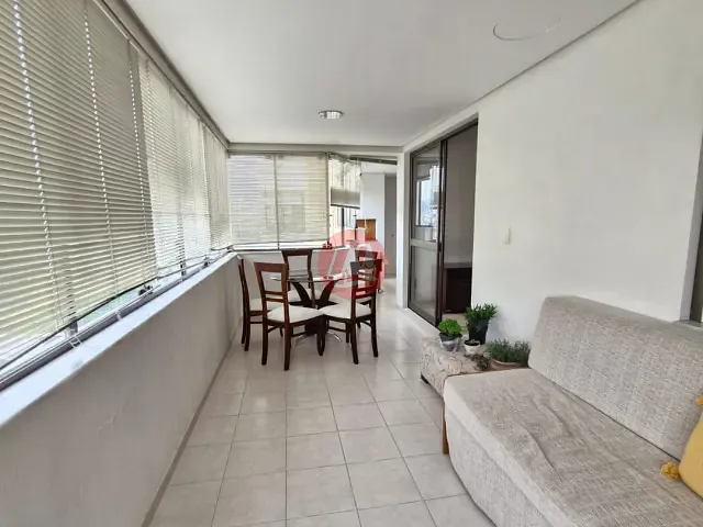 Apartamento com 96m² 3 quartos e 2 banheiros, para alugar, no bairro Rio Branco em Porto Alegre