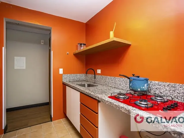 Apartamento 2 quartos e 2 banheiros, para alugar, no bairro Jardim Social em Curitiba