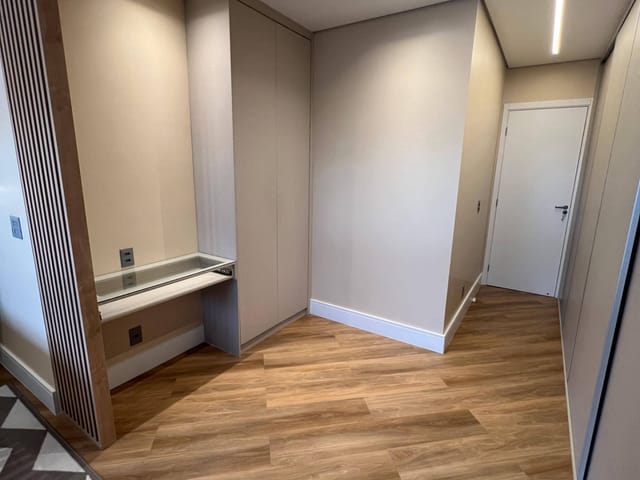 Apartamento com 159m² 3 quartos e 4 banheiros, à venda, no bairro Vila Santa Catarina em São Paulo