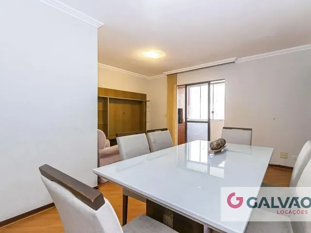 Apartamento 3 quartos e 1 banheiro, para alugar, no bairro Cristo Rei em Curitiba