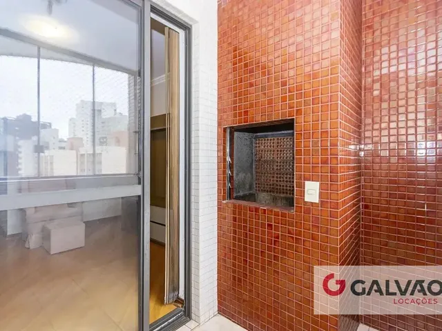 Apartamento 3 quartos e 1 banheiro, para alugar, no bairro Cristo Rei em Curitiba