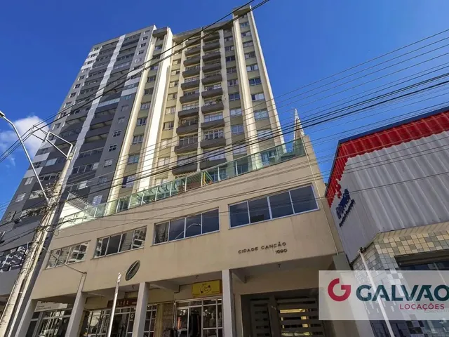 Apartamento 3 quartos e 2 banheiros, para alugar, no bairro Água Verde em Curitiba