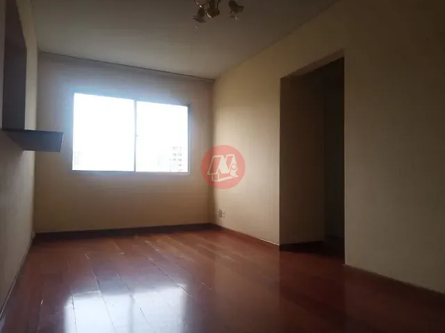 Apartamento com 74m² 2 quartos e 1 banheiro, à venda ou para alugar, no bairro Partenon em Porto Alegre