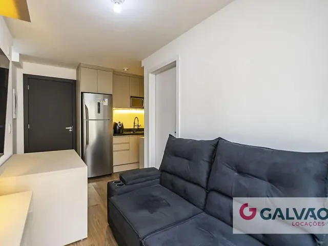 Apartamento 2 quartos e 1 banheiro, para alugar, no bairro Vila Izabel em Curitiba