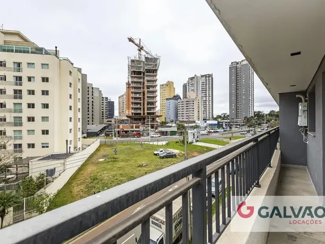 Apartamento 2 quartos e 1 banheiro, para alugar, no bairro Vila Izabel em Curitiba