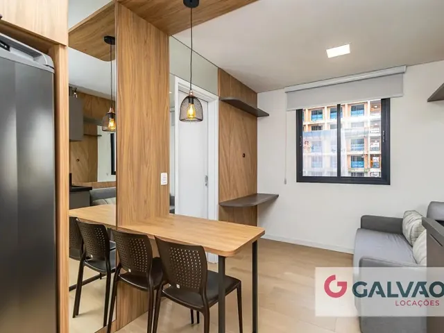 Apartamento para alugar, no bairro Centro em Curitiba