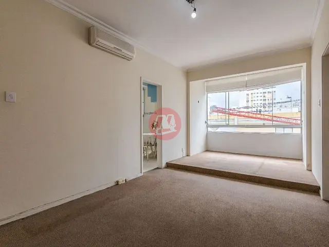 Apartamento com 117m² 3 quartos e 1 banheiro, à venda, no bairro Bom Fim em Porto Alegre