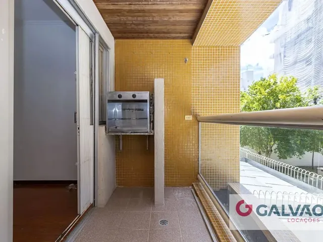 Apartamento 2 quartos e 1 banheiro, para alugar, no bairro Juvevê em Curitiba