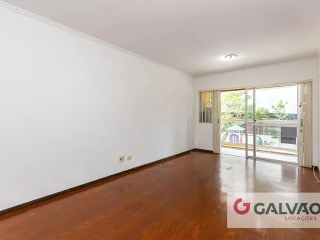 Apartamento 2 quartos e 1 banheiro, para alugar, no bairro Juvevê em Curitiba