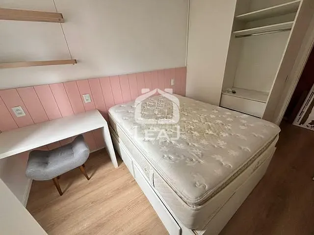 Apartamento 1 quarto e 1 banheiro, à venda, no bairro Vila Nova Conceição em São Paulo
