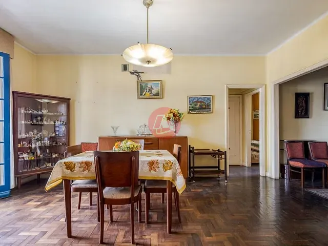 Apartamento com 280m² 4 quartos e 2 banheiros, à venda, no bairro Independência em Porto Alegre