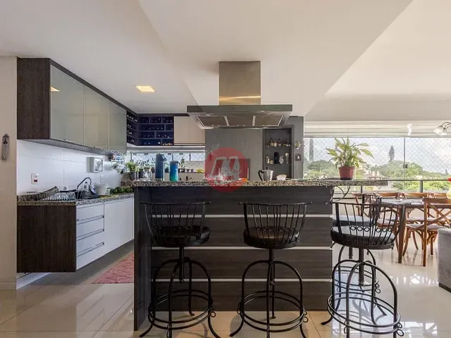Apartamento com 168m² 3 quartos e 2 banheiros, à venda, no bairro Santa Tereza em Porto Alegre