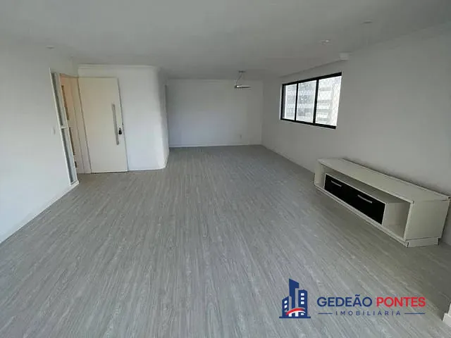 Apartamento 4 quartos e 4 banheiros, para alugar, no bairro Boa Viagem em Recife