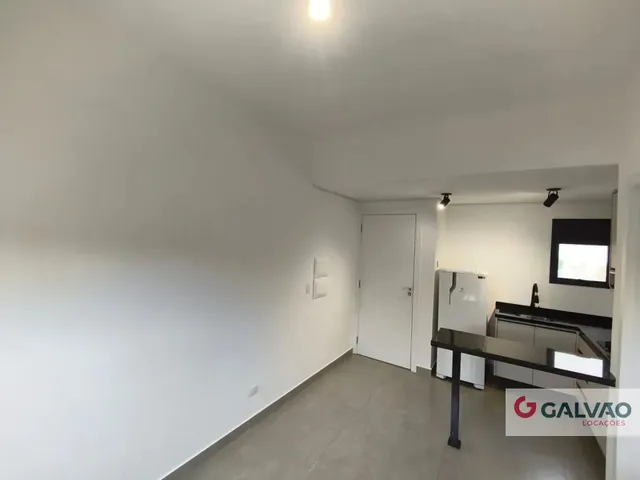 Apartamento para alugar, no bairro Portão em Curitiba