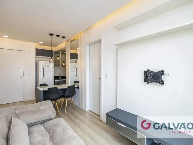 Apartamento para alugar, no bairro Centro em Curitiba