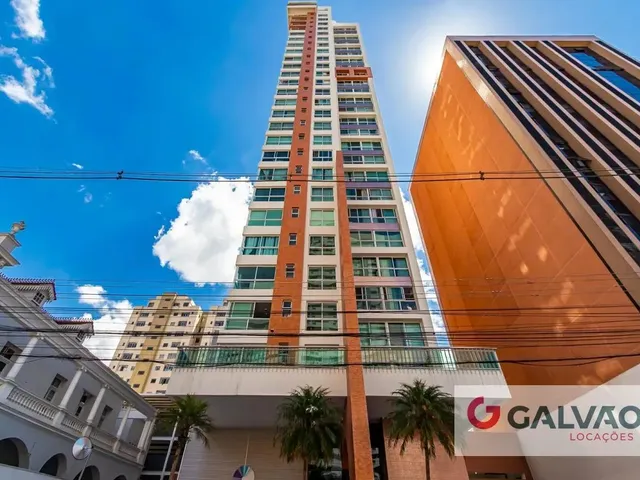 Apartamento para alugar, no bairro Centro em Curitiba