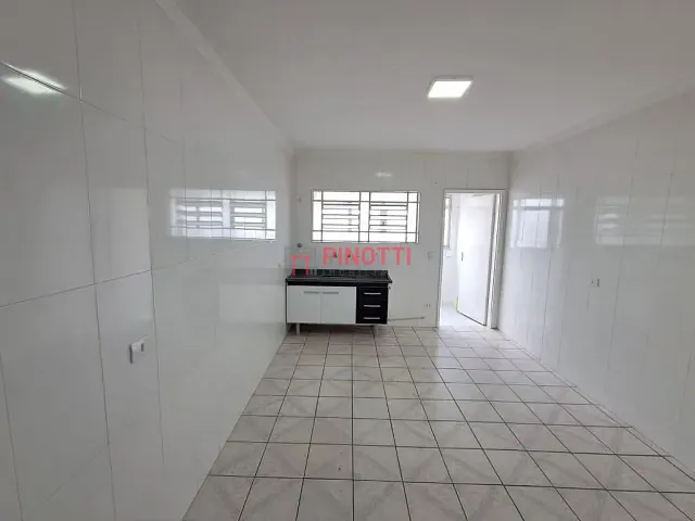 Apartamento 2 quartos e 1 banheiro, à venda ou para alugar, no bairro Vila Campestre em São Bernardo do Campo