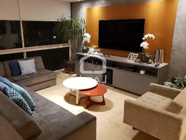 Apartamento com 180m² 3 quartos e 2 banheiros, à venda, no bairro Pinheiros em São Paulo
