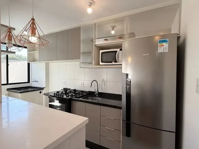 Apartamento 2 quartos e 1 banheiro, para alugar, no bairro Santa Felicidade em Curitiba
