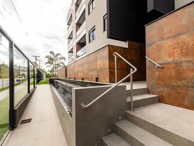 Apartamento 2 quartos e 1 banheiro, para alugar, no bairro Santa Felicidade em Curitiba