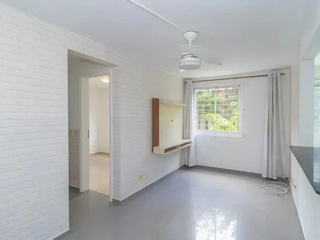 Apartamento 2 quartos e 1 banheiro, à venda, no bairro Portão em Curitiba