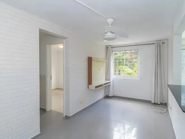 Apartamento 2 quartos e 1 banheiro, à venda, no bairro Portão em Curitiba
