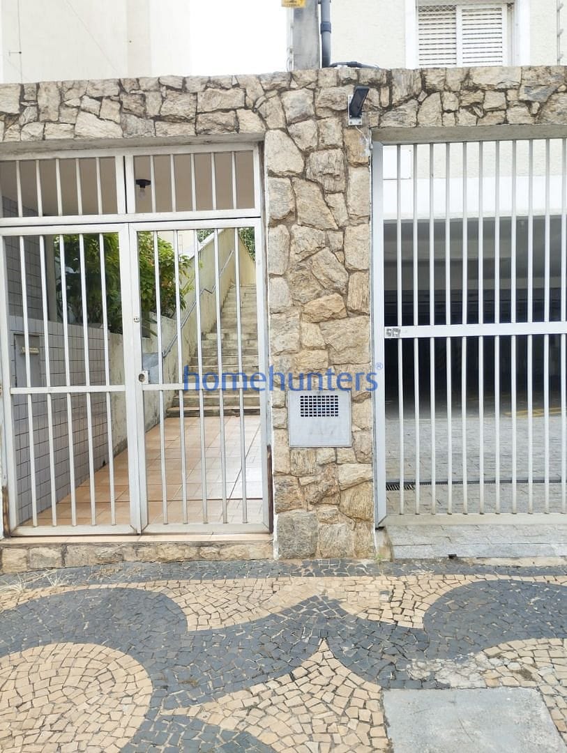 Apartamento para alugar com 2 quartos, 70m² - Foto 4