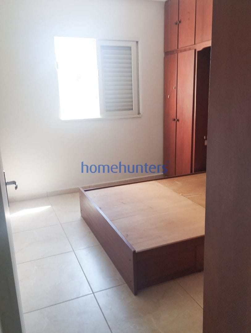 Apartamento para alugar com 2 quartos, 70m² - Foto 30