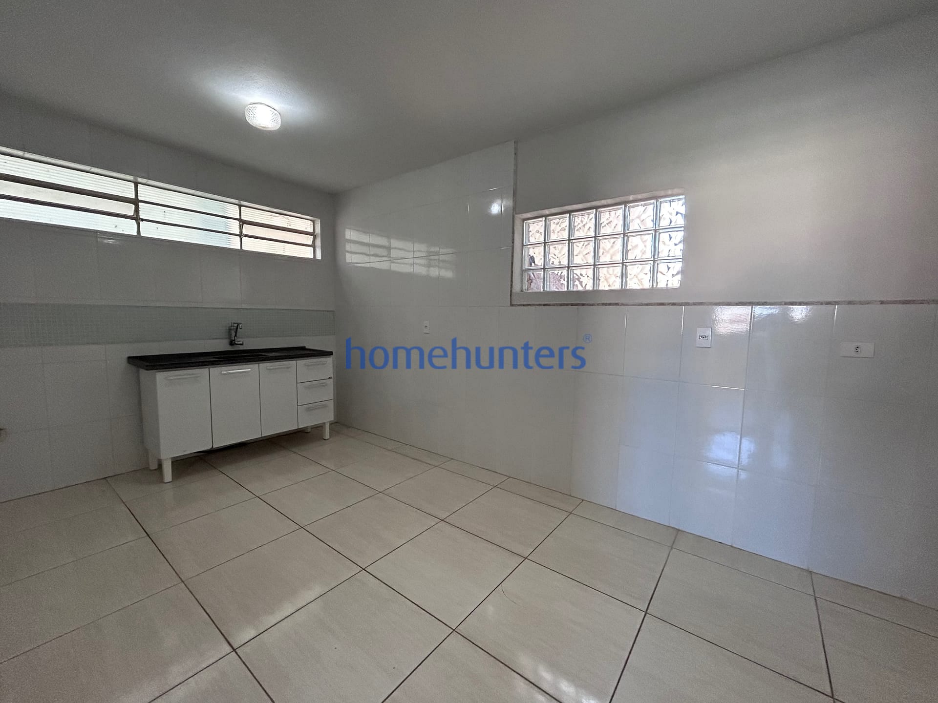 Apartamento para alugar com 2 quartos, 70m² - Foto 8