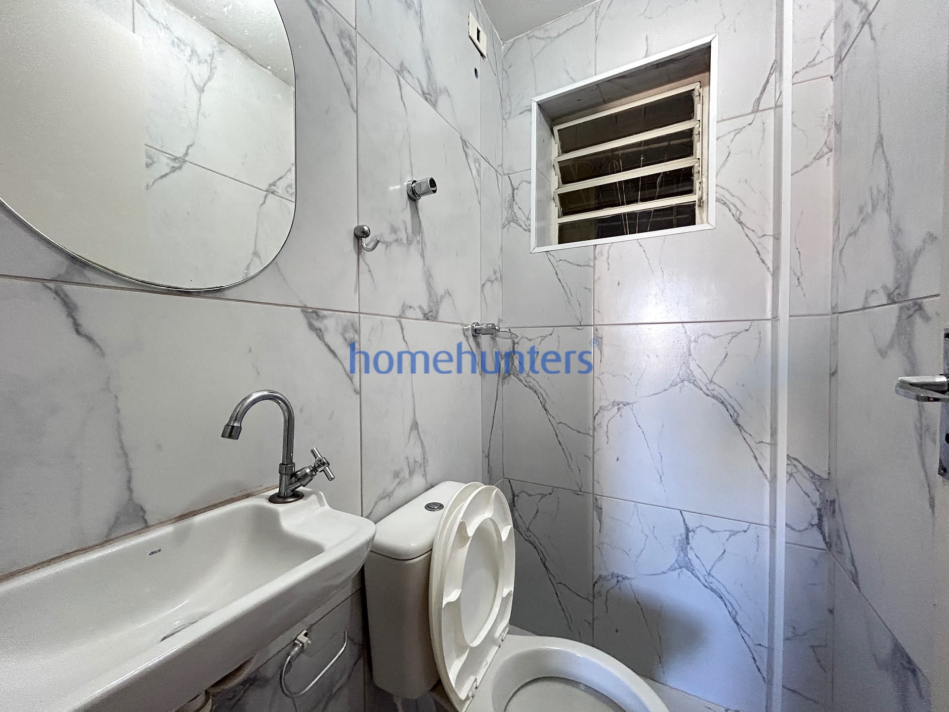 Apartamento para alugar com 2 quartos, 70m² - Foto 27