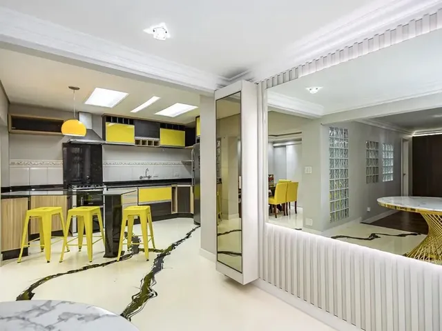 Apartamento 3 quartos e 2 banheiros, à venda, no bairro Água Verde em Curitiba