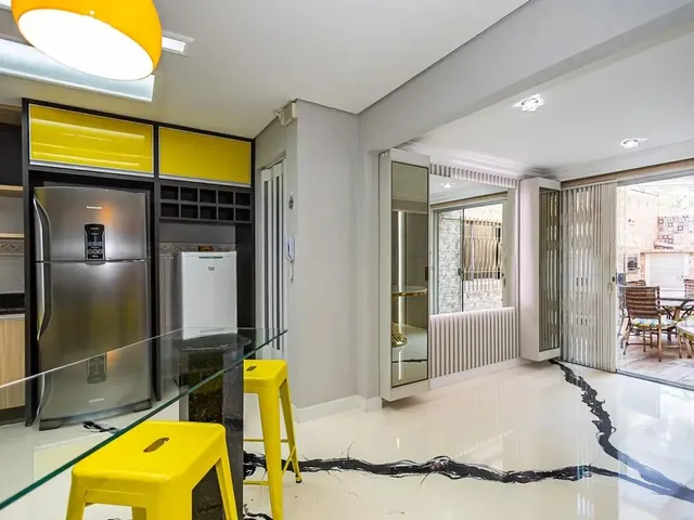 Apartamento 3 quartos e 3 banheiros, à venda, no bairro Água Verde em Curitiba