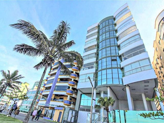 Apartamento 3 quartos e 4 banheiros, à venda, no bairro Meia Praia em Itapema