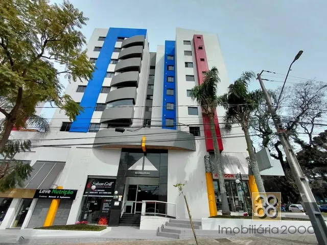 Apartamento 3 quartos e 1 banheiro, para alugar, no bairro Centro em Curitiba