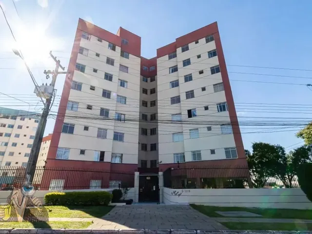 Apartamento 2 quartos e 1 banheiro, para alugar, no bairro Hauer em Curitiba