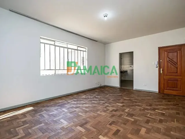 Apartamento 2 quartos e 2 banheiros, para alugar, no bairro São Francisco em Curitiba