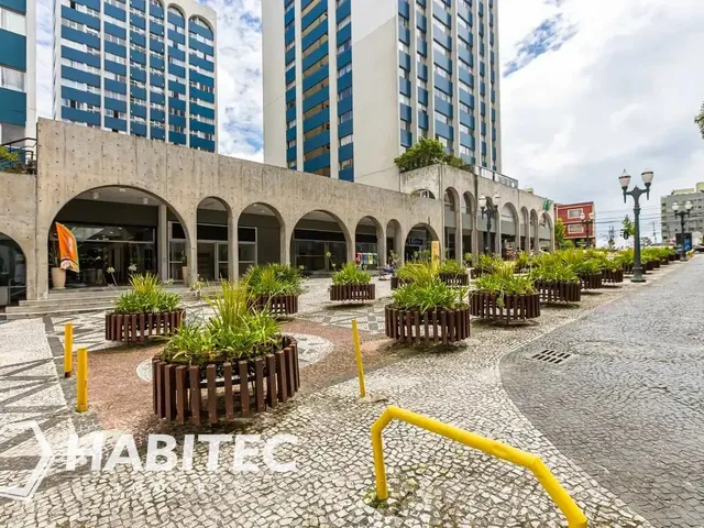 Apartamento 2 quartos e 1 banheiro, à venda, no bairro Água Verde em Curitiba