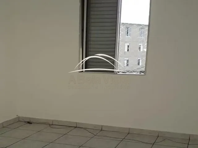Apartamento 2 quartos e 1 banheiro, à venda, no bairro CONJ HAB PRES CASTELO BRANCO em Carapicuíba