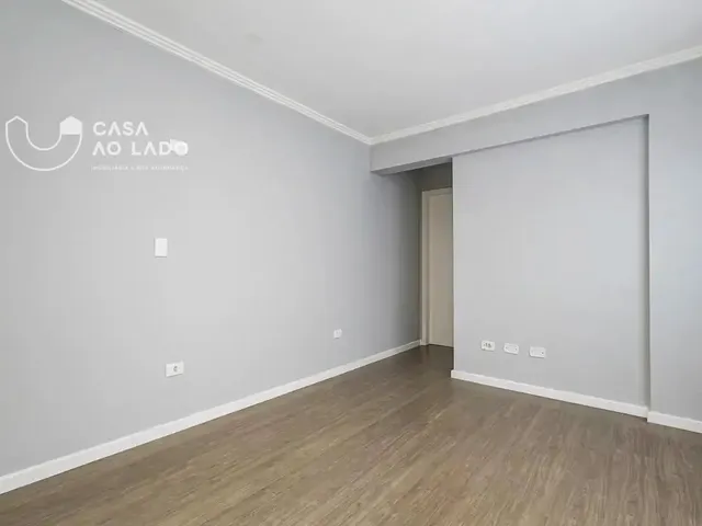 Apartamento 1 quarto e 1 banheiro, para alugar, no bairro Portão em Curitiba