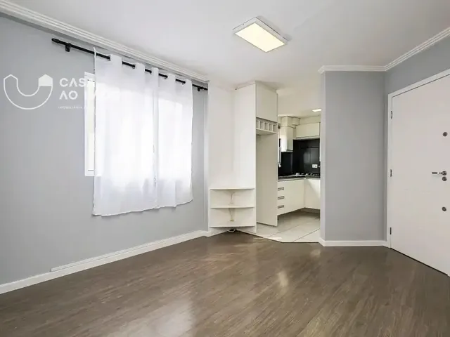 Apartamento 1 quarto e 1 banheiro, para alugar, no bairro Portão em Curitiba