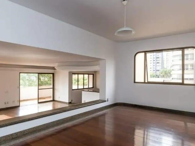 Apartamento com 370m² 4 quartos e 6 banheiros, à venda, no bairro Vila Suzana em São Paulo