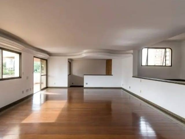 Apartamento com 370m² 4 quartos e 6 banheiros, à venda, no bairro Vila Suzana em São Paulo
